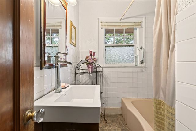 524 Rockingham Street, Rochester, NY 14620