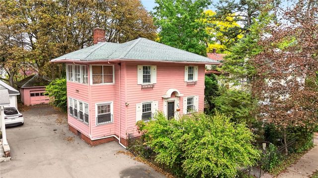 524 Rockingham Street, Rochester, NY 14620