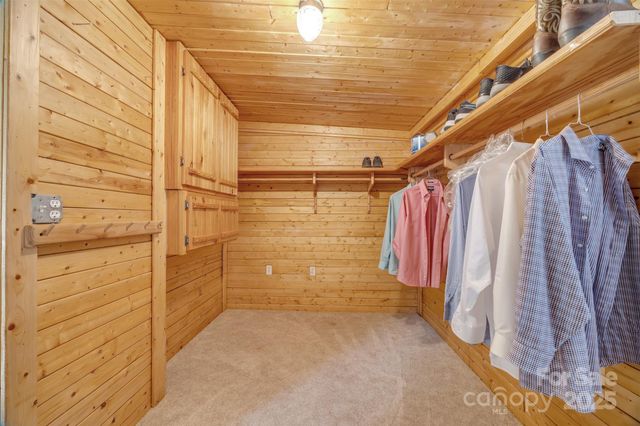 3086 Taylorsville Road, Lenoir, NC 28645