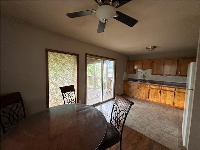 8404 Booth Avenue, Raytown, MO 64138