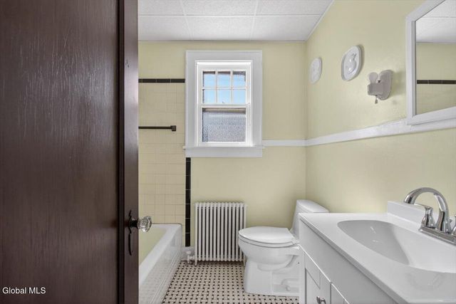 1032 Central Avenue, Albany, NY 12205