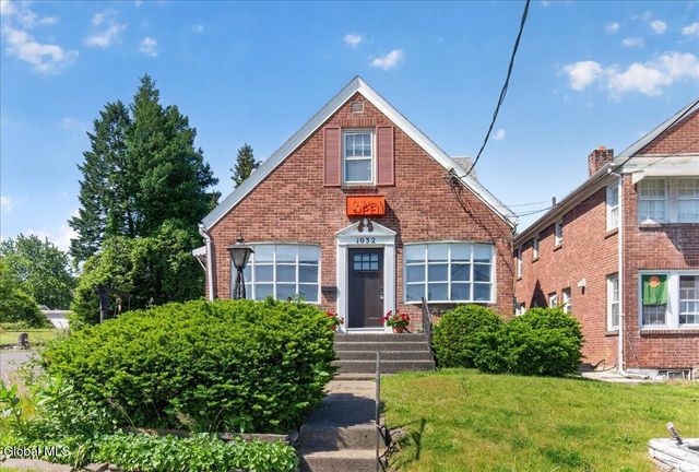 1032 Central Avenue, Albany, NY 12205
