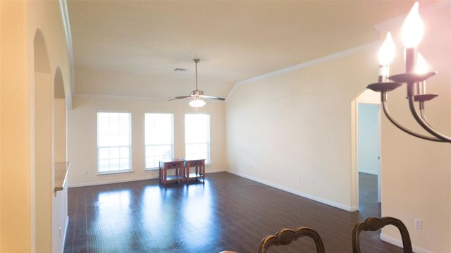 1105 Isabella Boulevard, Angleton, TX 77515