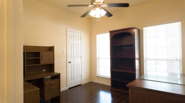 1105 Isabella Boulevard, Angleton, TX 77515