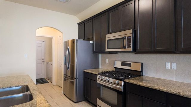 1105 Isabella Boulevard, Angleton, TX 77515