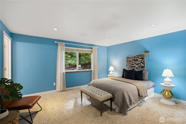 24382 Catamount Lane NW, Poulsbo, WA 98370
