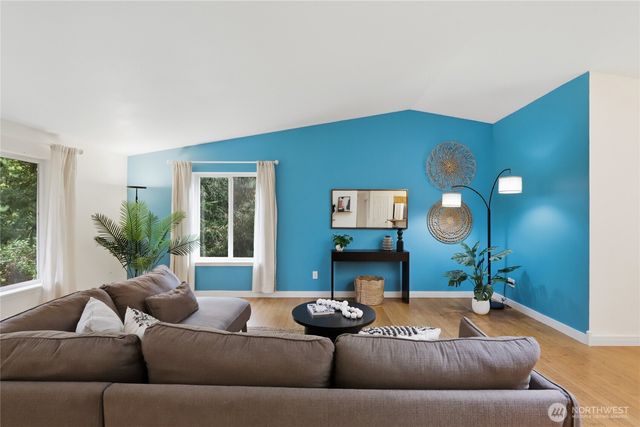 24382 Catamount Lane NW, Poulsbo, WA 98370