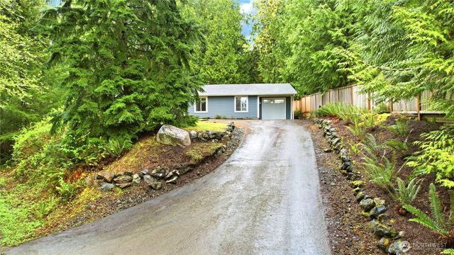 24382 Catamount Lane NW, Poulsbo, WA 98370