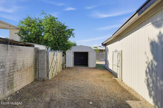 4150 E Canada Stravenue, Tucson, AZ 85706