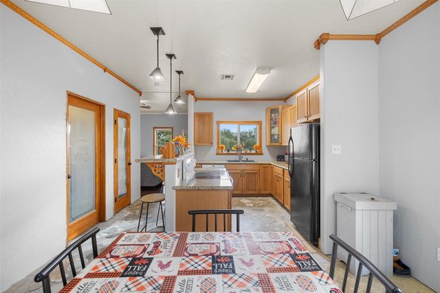 1283 Kenney Hall Road, Brenham, TX 77833