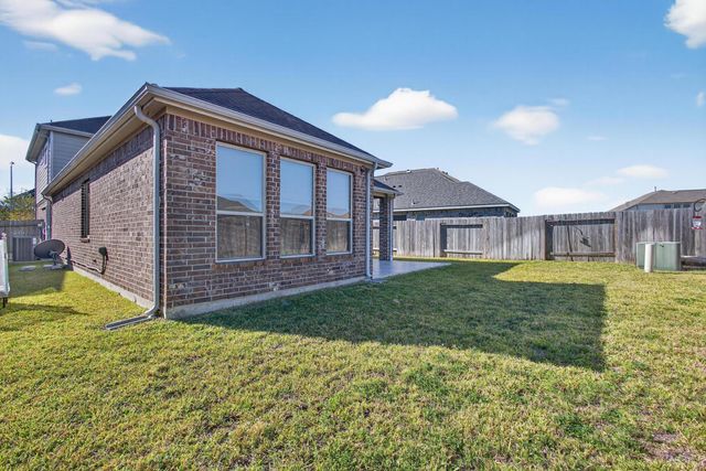 31218 Pinebrook Falls Lane, Hockley, TX 77447