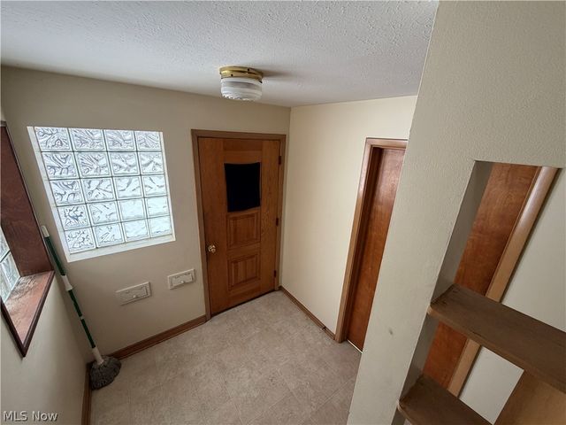 20424 Lake Shore Boulevard, Euclid, OH 44123