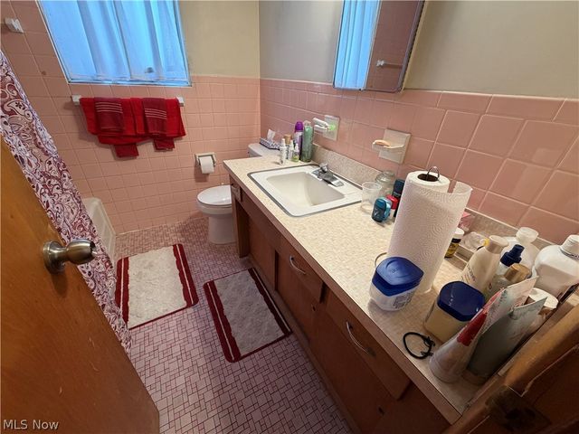 20424 Lake Shore Boulevard, Euclid, OH 44123