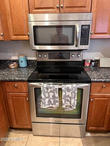 4848 N 36TH Street 115, Phoenix, AZ 85018