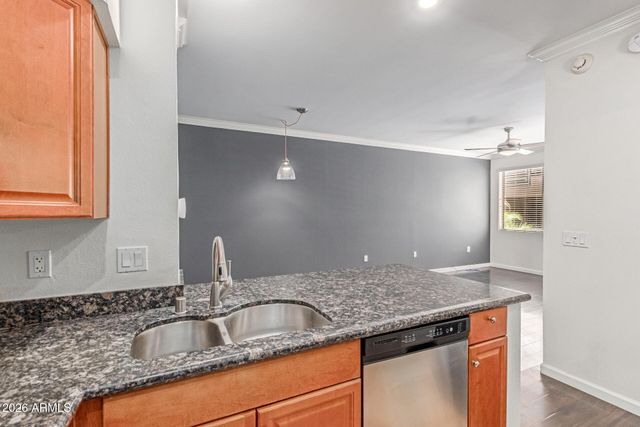 4848 N 36TH Street 115, Phoenix, AZ 85018