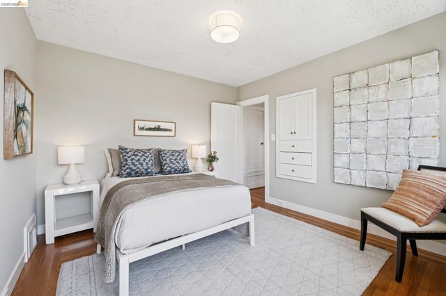 664 Vincente Ave, Berkeley, CA 94707