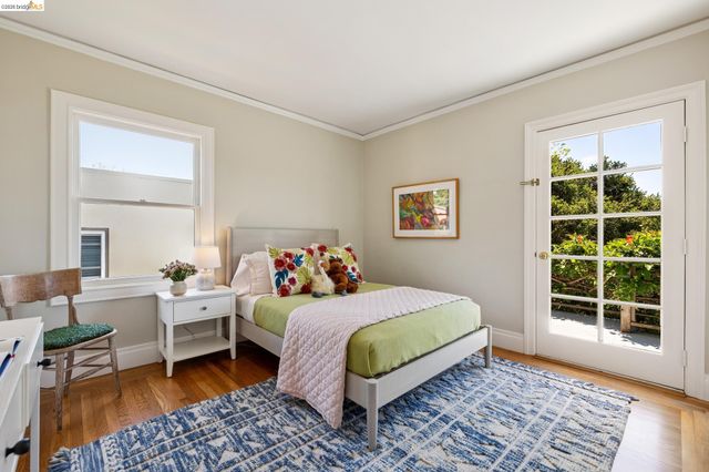 664 Vincente Ave, Berkeley, CA 94707