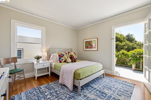 664 Vincente Ave, Berkeley, CA 94707