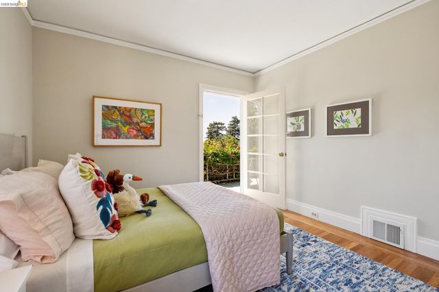 664 Vincente Ave, Berkeley, CA 94707