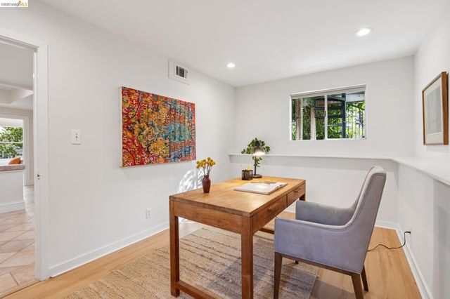 664 Vincente Ave, Berkeley, CA 94707