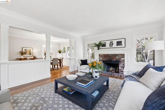 664 Vincente Ave, Berkeley, CA 94707