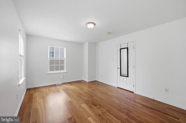 422 W 5TH AVE, Conshohocken, PA 19428