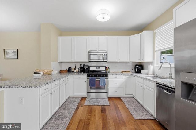 422 W 5TH AVE, Conshohocken, PA 19428