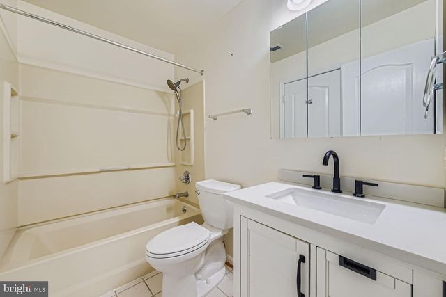 8385 MONTGOMERY RUN RD #C, Ellicott City, MD 21043