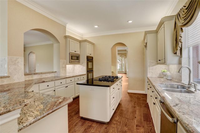 2710 Saint Annes Drive, Sugar Land, TX 77479