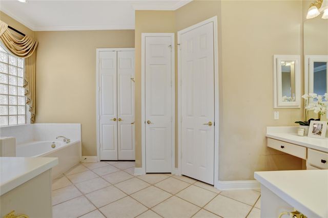 2710 Saint Annes Drive, Sugar Land, TX 77479