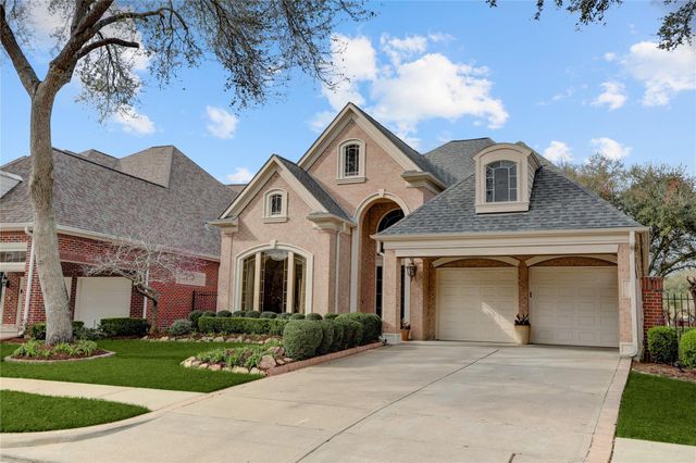 2710 Saint Annes Drive, Sugar Land, TX 77479