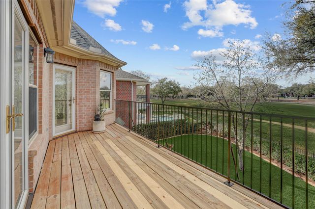 2710 Saint Annes Drive, Sugar Land, TX 77479