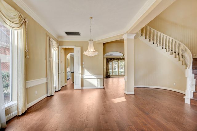 2710 Saint Annes Drive, Sugar Land, TX 77479