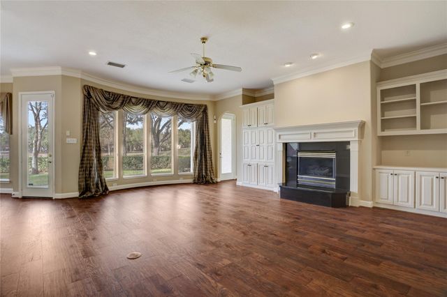 2710 Saint Annes Drive, Sugar Land, TX 77479