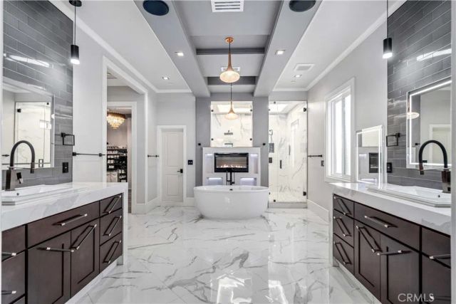 42720 23rd Street West, Lancaster, CA 93536