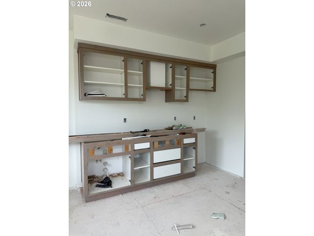 4148 Sw 174th Ave, Beaverton, OR 97078
