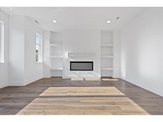 4148 Sw 174th Ave, Beaverton, OR 97078