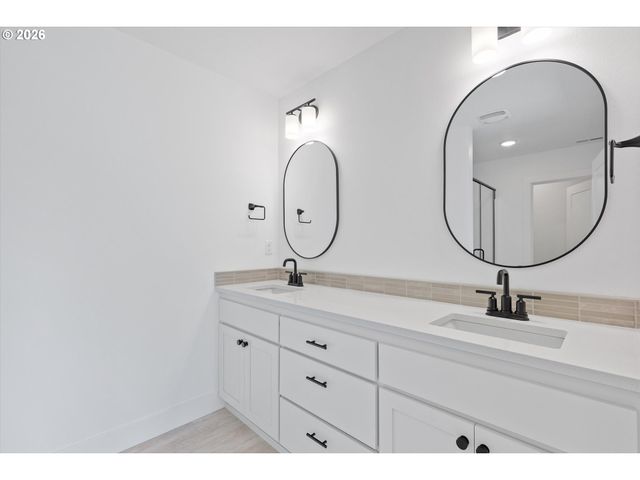 4148 Sw 174th Ave, Beaverton, OR 97078