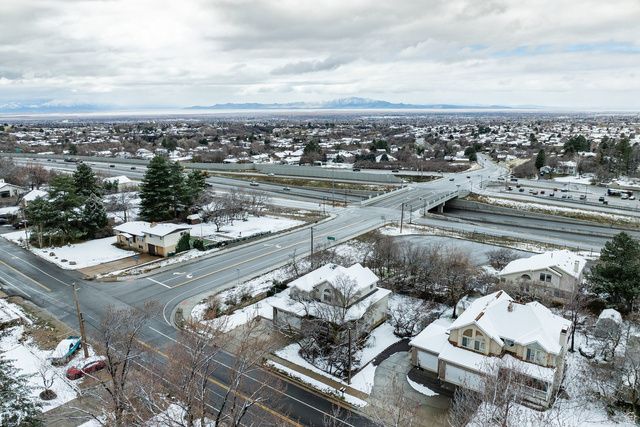 2231 N VALLEY VIEW DR, Layton, UT 84040