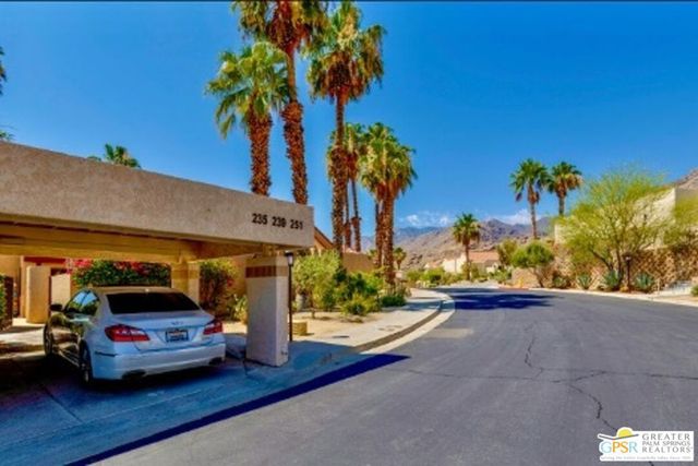 251 N Canyon Circle, Palm Springs, CA 92264
