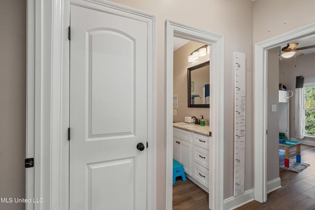 8 Canyon Oak, Hattiesburg, MS 39402