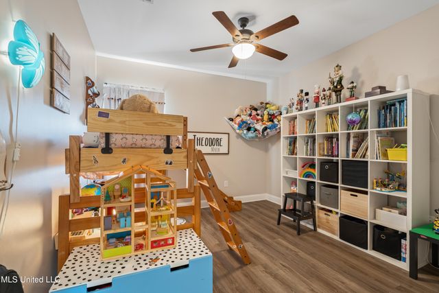 8 Canyon Oak, Hattiesburg, MS 39402