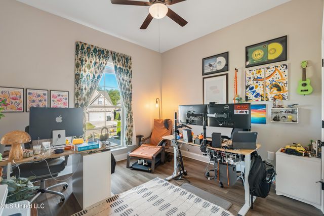 8 Canyon Oak, Hattiesburg, MS 39402