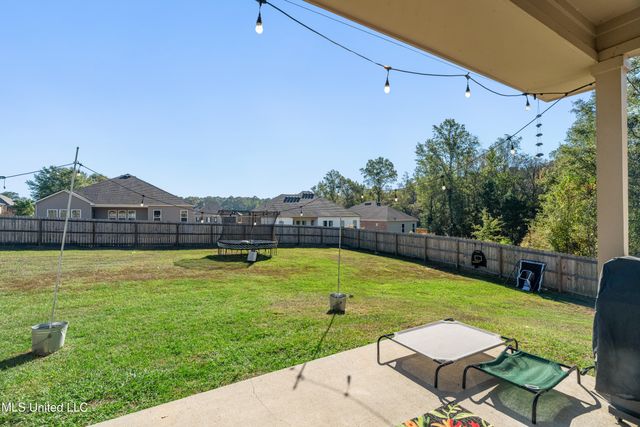 8 Canyon Oak, Hattiesburg, MS 39402