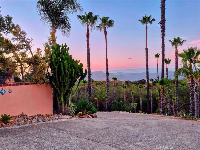 16211 Highland Valley Road, Ramona, CA 92065