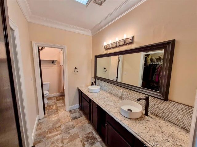 16211 Highland Valley Road, Ramona, CA 92065