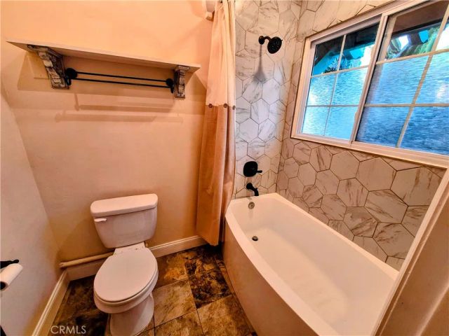 16211 Highland Valley Road, Ramona, CA 92065