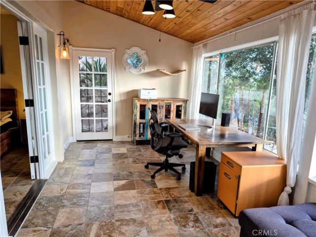 16211 Highland Valley Road, Ramona, CA 92065