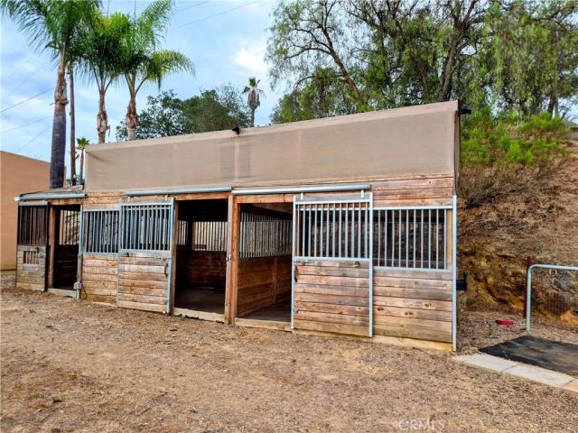 16211 Highland Valley Road, Ramona, CA 92065