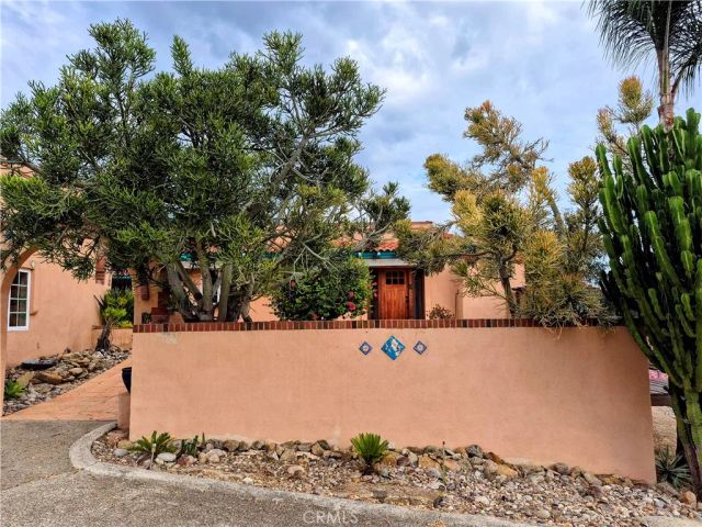 16211 Highland Valley Road, Ramona, CA 92065